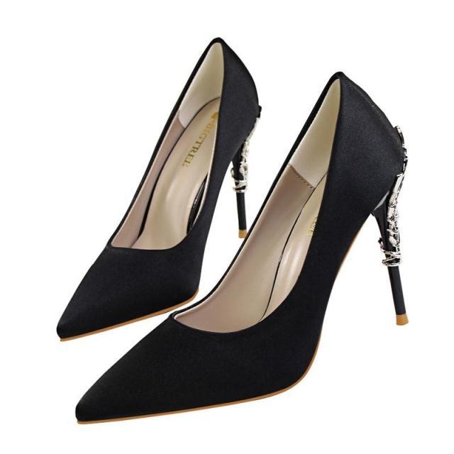 LAKESHI Luxe Shoes for Her