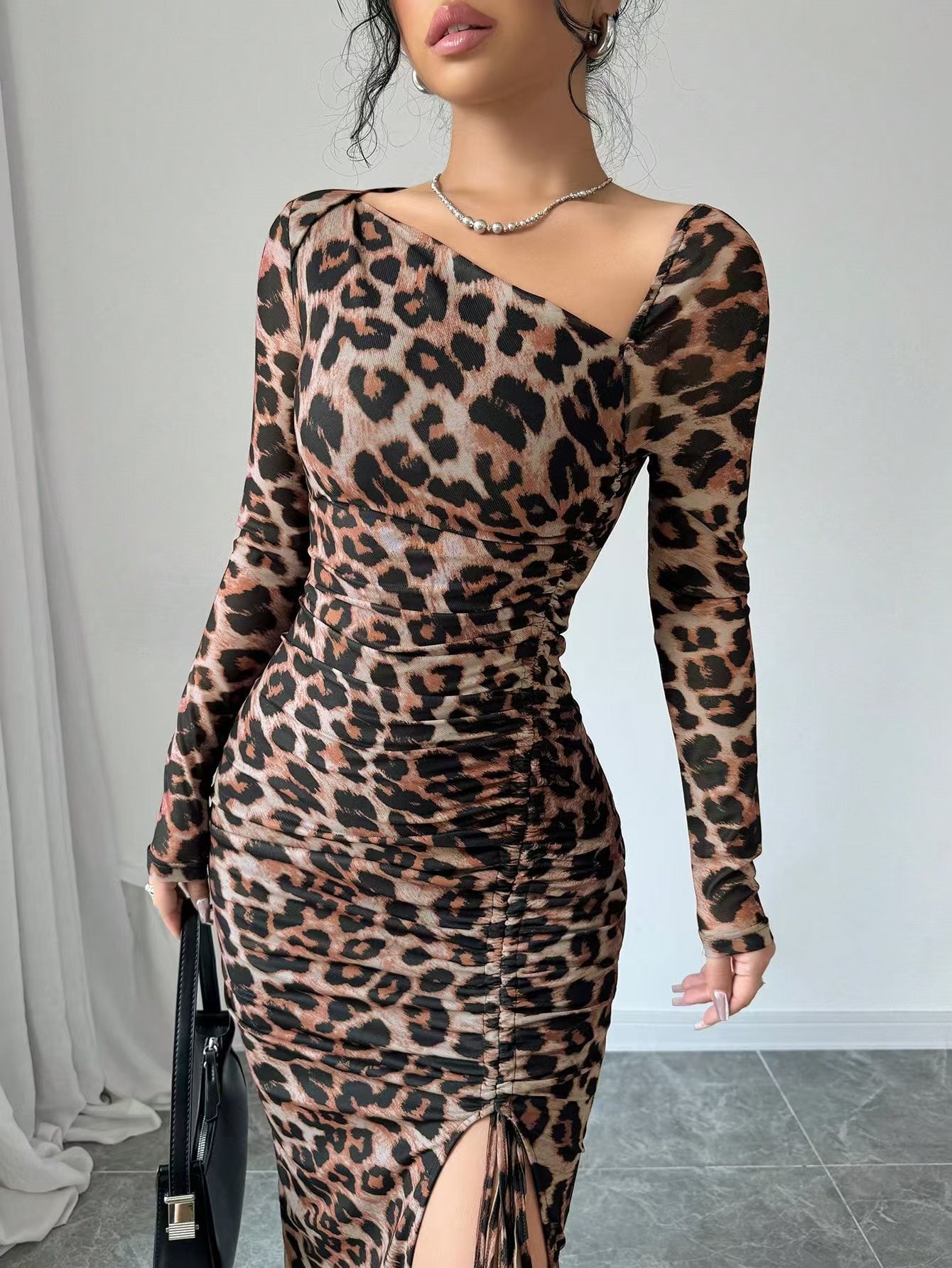 New Women's Round Neck Long Sleeve Sexy Leopard Print Dress