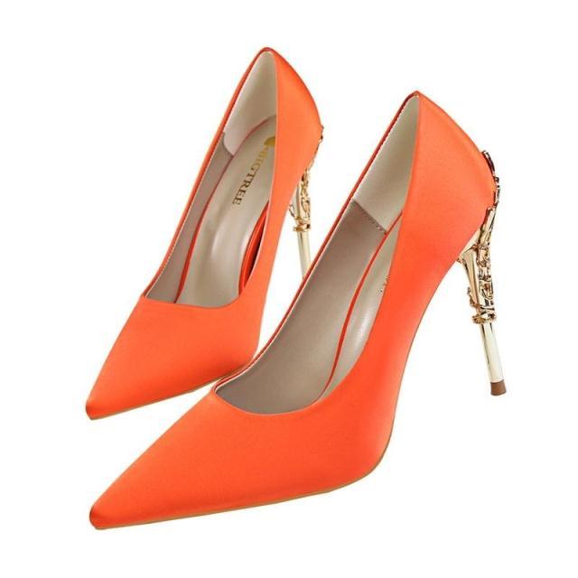 LAKESHI Luxe Shoes for Her