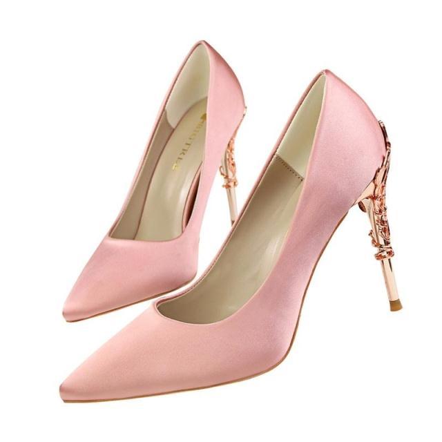 LAKESHI Luxe Shoes for Her