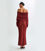 Gestricktes Kleid mit langen Ärmeln und One-Shoulder-Träger