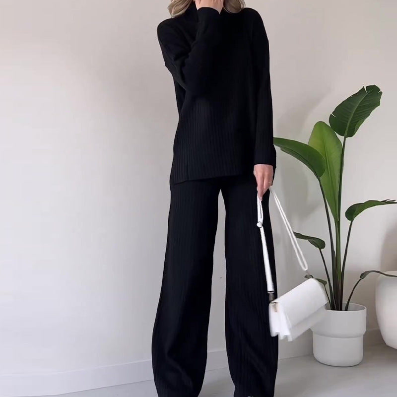 Loose-fit turtleneck knitted set with a long-sleeved top and straight trousers