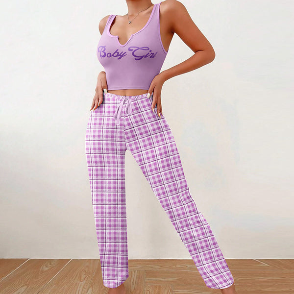 Cute Women's Colour-Block Pajama Set - Plaid Trousers & Letter Print Top