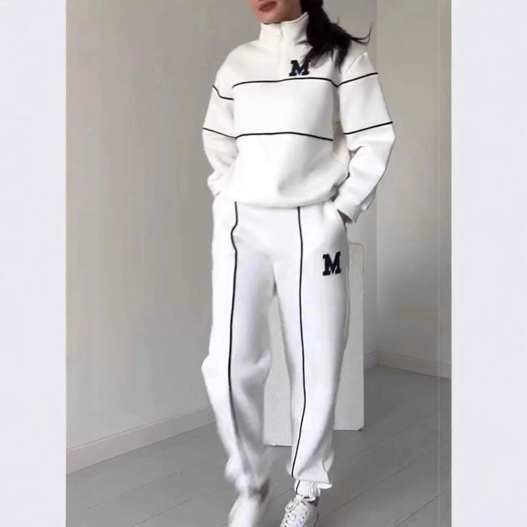 Women’s Lounge Set – Sweatshirt & Baggy Sweatpants