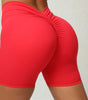 Enge Yoga-Shorts mit tiefem V-Ausschnitt und Falten an der Rückseite der Taille